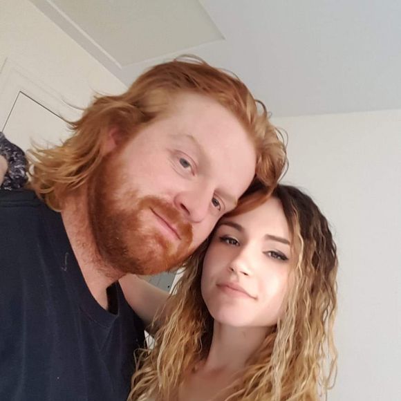 Meet your Posher, Cassandra - Picture 1 of 1